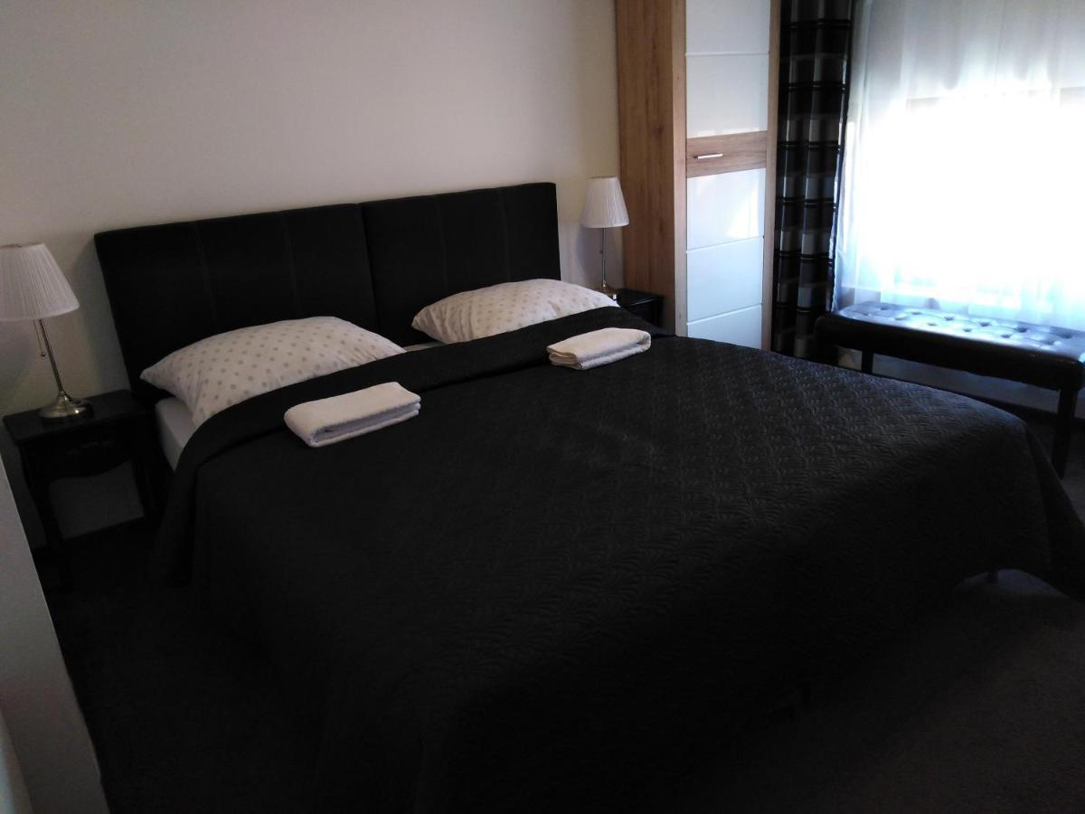 Filsdeger Haz - Central Rooms & Apartmans ภายนอก รูปภาพ