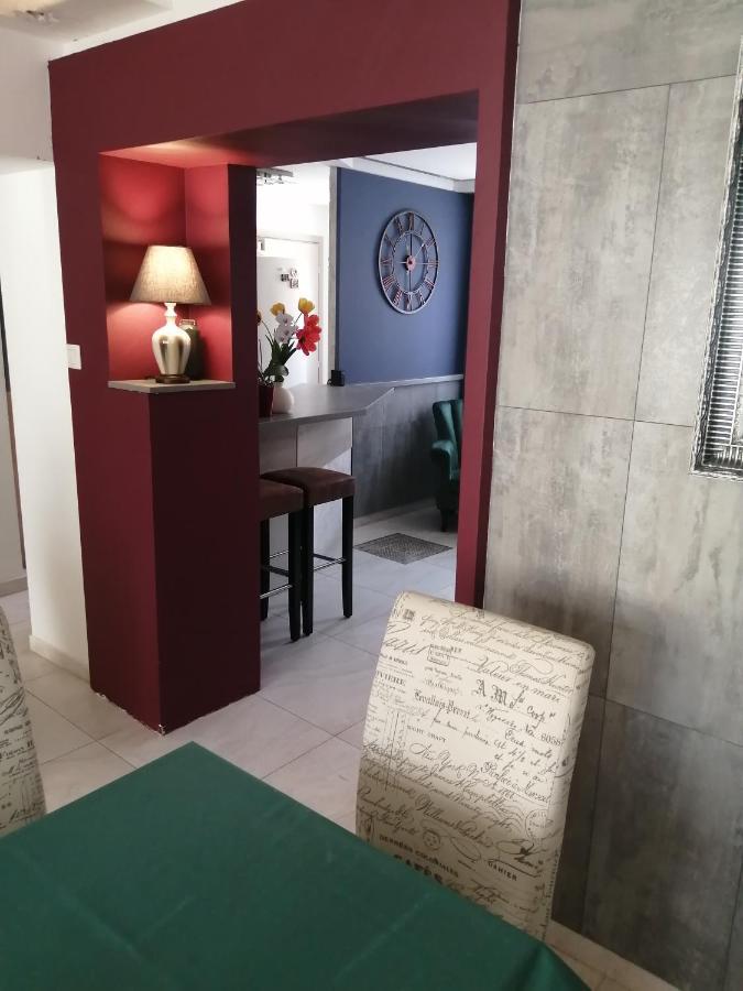Filsdeger Haz - Central Rooms & Apartmans ภายนอก รูปภาพ