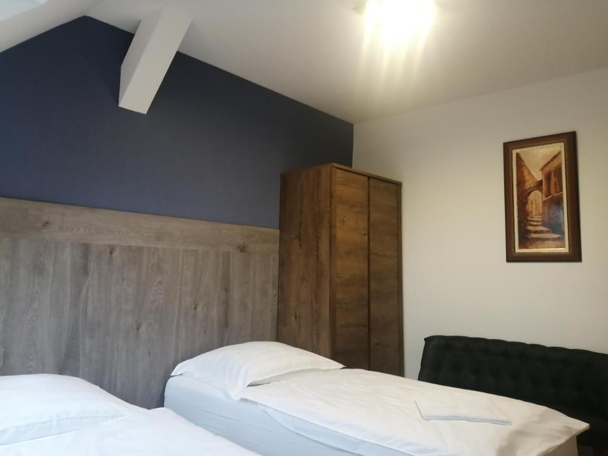 Filsdeger Haz - Central Rooms & Apartmans ภายนอก รูปภาพ