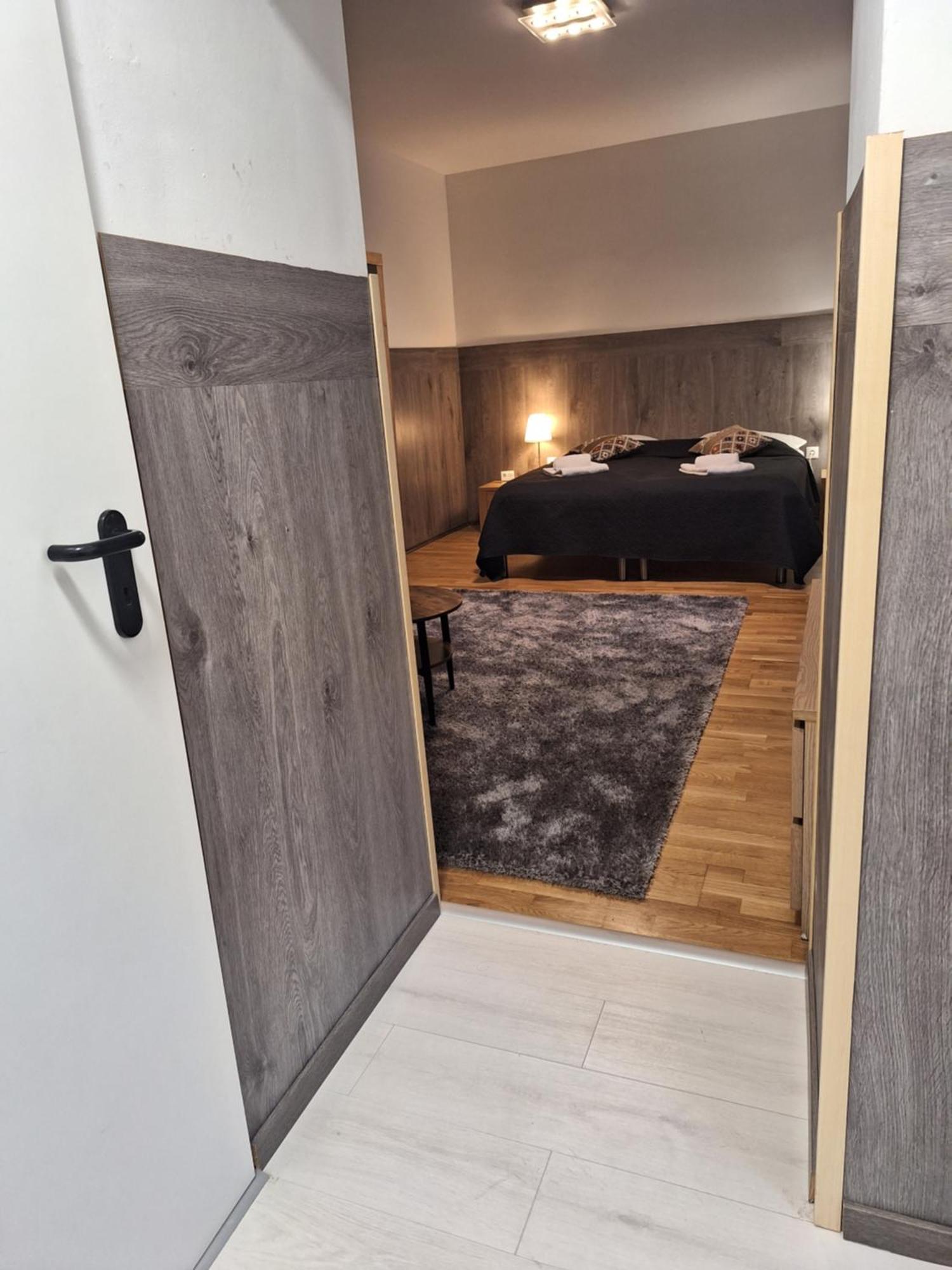 Filsdeger Haz - Central Rooms & Apartmans ภายนอก รูปภาพ