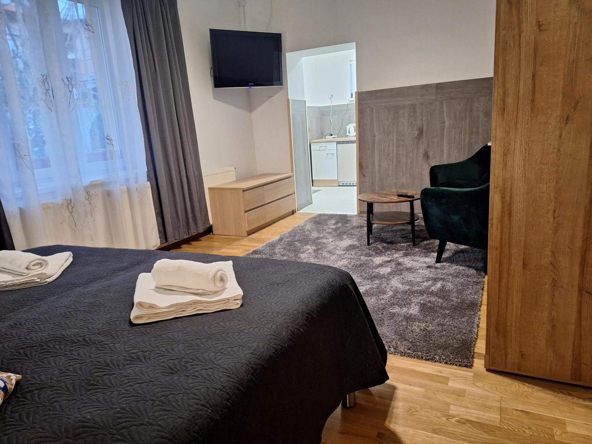 Filsdeger Haz - Central Rooms & Apartmans ภายนอก รูปภาพ